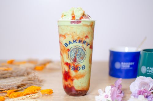 strawberry matcha slush