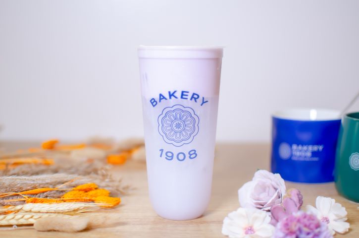 Coconut Water w_ lavender cheesefoam